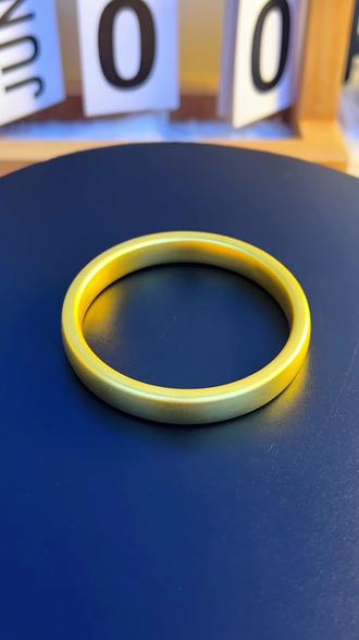 谁懂啊!简约轮胎手镯也太好搭了,日常戴温柔又显贵
#黄金加工#大金手镯 #足金999 #手镯分享