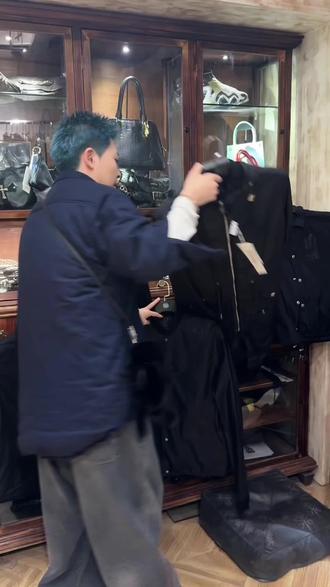 压岁钱怎么花?onegallery克罗心早春薄外套系列开箱#克罗心 #chromehearts克罗心 #onegallery #早春穿搭