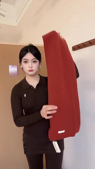 你不知道的氛围感围巾系法的小技巧! #围巾 #围巾系法 #羊毛围巾 #围巾穿出时尚范 #围巾教程