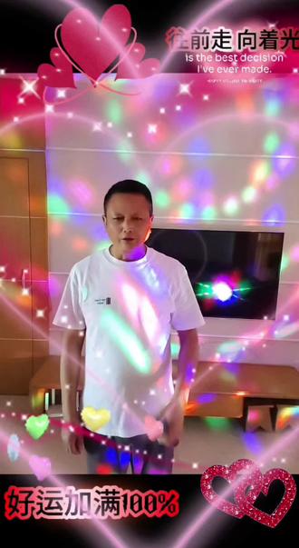 《九十九朵玫瑰》
深情藏尽遗憾,爱意终成过往,句句歌词皆是心碎与不舍。