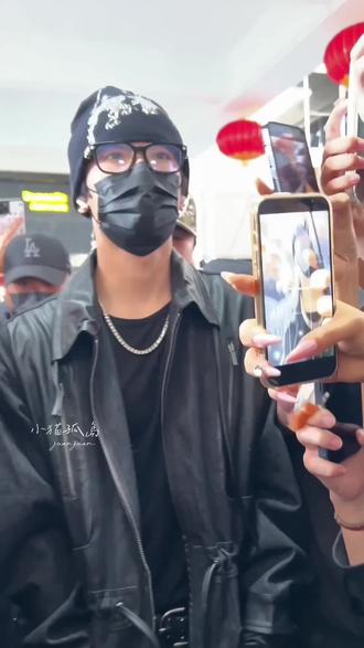 顺顺海口到达🛫#张峻豪#张峻豪机场 #纪律委员