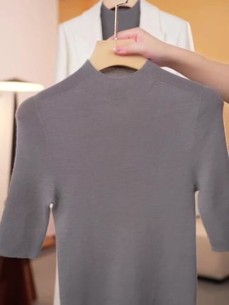 #羊毛衫 简约至美,尽显品味。