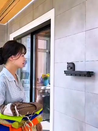 #dou上热门 #晾衣架 #多功能晾衣架 #吸盘晾衣架 #多功能折叠衣架 @DOU+小助手