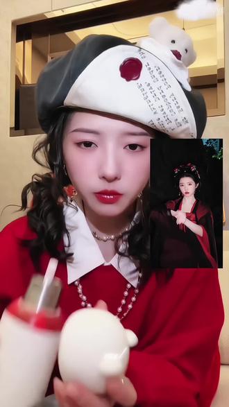 本糖豆点的弥渡山歌手势舞来了🥰有求必应的逗逗💙#何蓝逗 #古风舞蹈 #弥渡山歌 #手势舞 #新年快乐