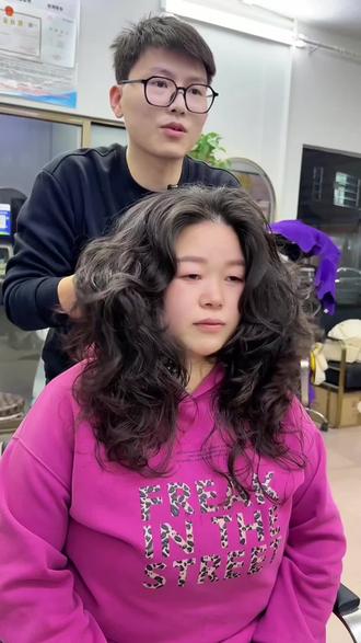 高层次大波浪 免打理大风吹干效果#泾阳小雨烫发#泾阳烫发推荐#泾阳蛋白烫发#根据脸型设计发型 #抖音小助手