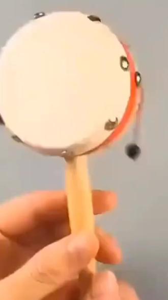 宝贝三个月了以后就可以给他买这个拨浪鼓和哗啦棒双面羊皮,声音清脆!锻炼宝贝追视追听!#拨浪鼓 #哗啦棒 #传统玩具 #婴幼儿玩具 #好物推荐🔥