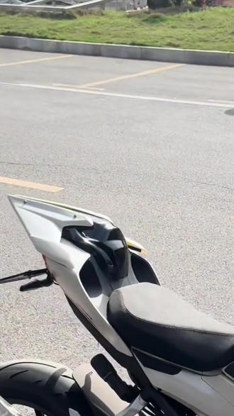 赛600RS的驼峰来咯! #机车