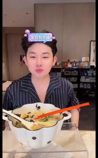 #小黄豆 关于豆豆到底瘦没瘦的一次围剿#创作人计划