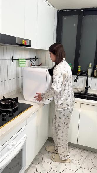 厨房小也能装!美的M10MAX免装洗碗机,台面一放直接用#年货节直播 #洗碗机选美的准没错