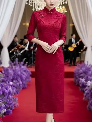 #喜结良缘 #喜婆婆喜妈妈 #气质女神 #妈妈装 #谁穿谁好看