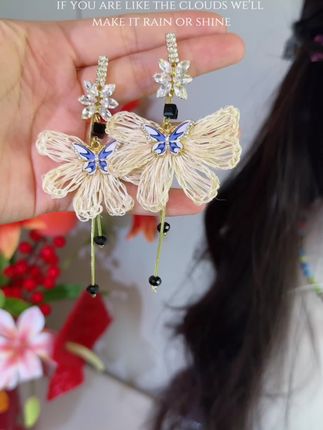 手工编织高级小众蝴蝶耳环 #耳饰 #耳环 #时尚饰品 #小众设计感 #穿搭 ,还有点波西米亚风
