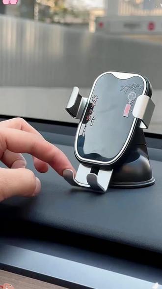 可以吸盘的手机支架,以后开车看导航方便多了 #车载手机支架 #汽车用品