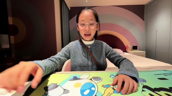 自制iPhone 17,桌宠立牌#手工 #桌宠#比目鱼小姐#iPhone 17