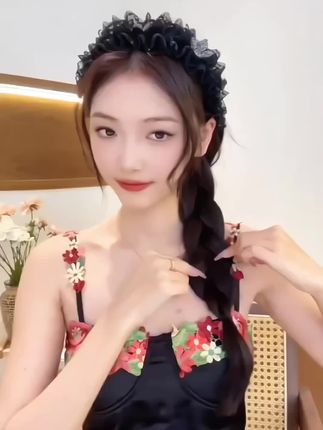 #发箍#发箍这样戴好美 #美出高级感 #简单好看发型