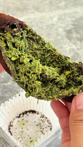 张元英同款迪拜巧克力糯糯曲奇!原来是这个味道!谁懂这一口!糯叽叽咔嚓咔嚓的幸福感!好美味啊!#烘焙 #甜品治愈一切 #谁知道这是什么 #石家庄 #蜜思琪