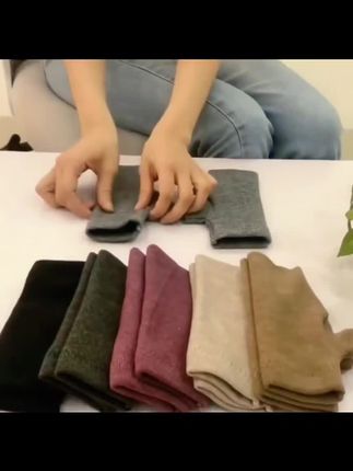 真颜优韵保暖羊绒半指手套秋冬季半截学生写字办公打字男女款露指@抖音广告助手 @抖音小助手 #一年四季最舒服的季节 #喝雪碧嗨翻音乐节