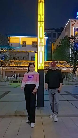 #曳步舞 #心碎的雪花 是好是坏,这一年都即将结束,希望我2026年苦尽甘来,一切顺利。