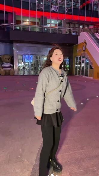 ,赶紧团赶紧团哦~♥️,要说哪家自助烤肉好,就属饮珍珠啦,种类太多 了😜,好喜欢🌹,#尹珍珠烤肉节#珍珠烤肉季#狂欢无限续#美食推荐官 #圣诞节的仪式感