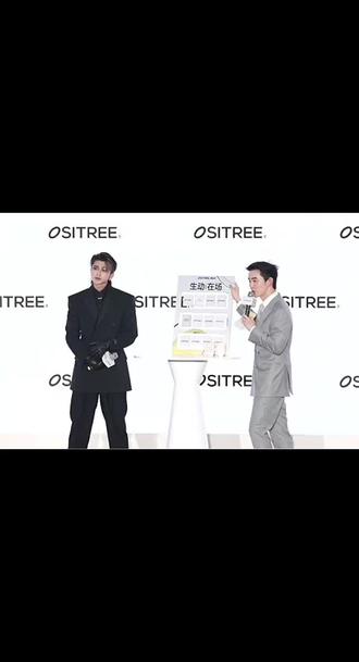 “从你的周边走到你的周边”#柳丝木 #蔡徐坤 #柳丝木全球代言人蔡徐坤 #直播