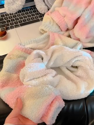 【亲子款】儿童半边绒睡衣秋冬2025新款男童女孩保暖软糯家居服套装#保暖又好看 #秋冬加绒睡衣 #这也太好看了 #生女儿就是用来打扮的 #保暖套装 @抖加🔥上热门🔥dou+🔥热点宝 @抖音小助手 @DOU+上热门