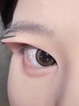4.9到手400贴的仿真隐形双眼皮贴还没有薅到手的姐妹赶紧冲 #看好别眨眼 #双眼皮贴肿眼泡专用