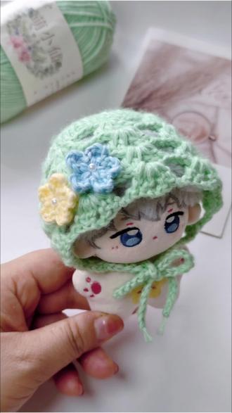 春日花朵兜帽视频教程
用线:@雪妃尔毛线 萌小仙
色号:24浅绿/20浅黄/28天蓝
钩针:2.5
图解:@叮咚小tong
视频自主拍摄,🈲搬运!
#当我染上钩织 #织女的春天 #10cm棉花娃娃 #钩针教程 #娃帽