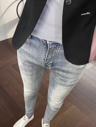 #帅气穿搭 #百搭神裤 #牛仔裤穿搭 #男神必备 #潮裤