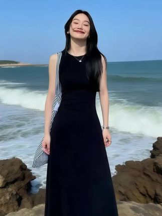 #随机穿搭挑战 #夏末初秋过渡也要穿得有巧思#素颜穿搭如何摆脱土气感#一衣多穿通勤版#微胖女生怎么穿出早秋氛围感@抖加🔥上热门🔥dou+🔥热点宝 @DOU+小助@DOU+上热门 @巨量千川