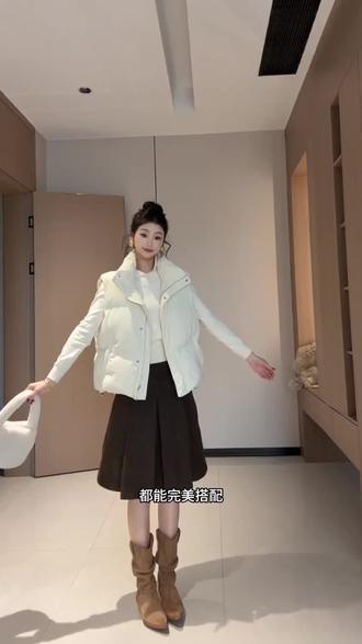 暖棕斜纹肌理A字百褶裙女冬季新款复古百搭高腰遮胯毛呢半身裙#毛呢半身裙#百搭半身裙#高腰显瘦#穿搭分享#百褶裙穿搭