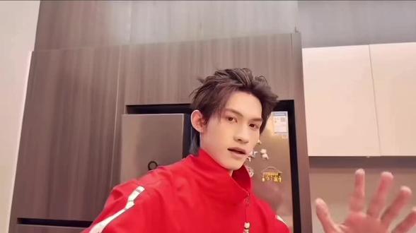 新年快乐,马年大吉,万事如意 #云旗yunqi #郝熠然 #我的cp天下第一甜 #绝配顶配天生一对