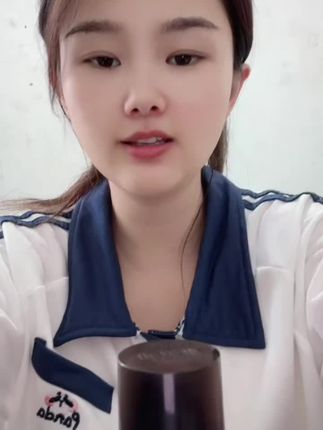 伊渼雅拍1发3维E护肤甘油保湿锁水提亮肤色妆前补水不卡粉120ml