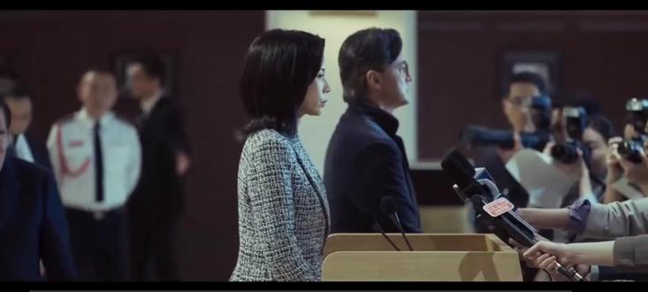 24年11月上映电影焚城城,华仔精彩演绎。