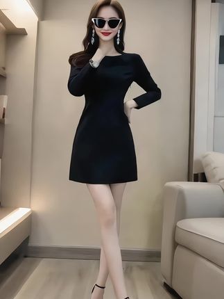 #女神穿搭 #连衣裙穿搭 #御姐风穿搭 #显瘦减龄穿搭#内搭外穿都好看
