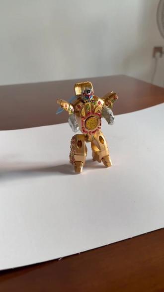 指尖变形机器人陀螺#新奇特玩具 #男人玩具 #模型玩具