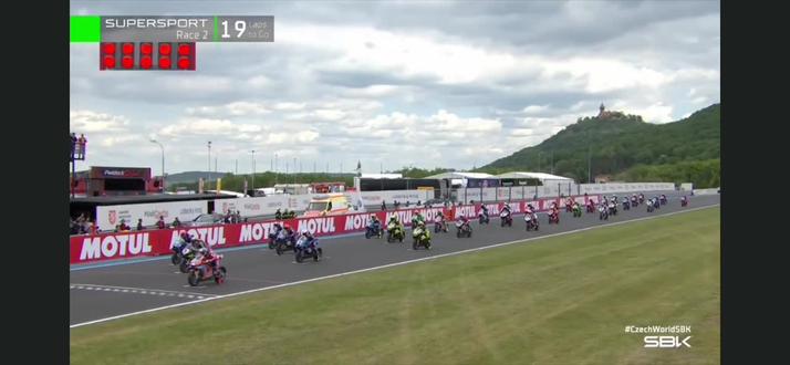 #张雪机车 #瓦伦丁德比斯 #wsbk #中国速度 #国际赛车比赛 太精彩了👍👍👍