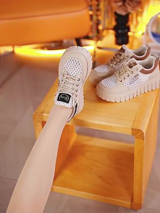 薄款夏季时尚休闲鞋透气百搭镂网面小白鞋新款单鞋运动板鞋休闲鞋#新款女鞋 #百搭鞋子 #时尚美鞋 #女鞋穿搭 #女鞋推荐