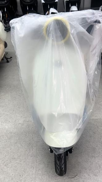 解压时刻 拆车中 #九号电动 #交车仪式只是您享受服务的开始
帮客户拆他喜欢的Q70C 黄色