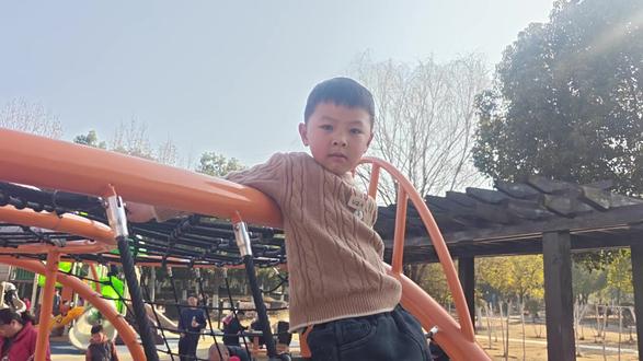 一教一会,5g传输2g#洗脑 #我的刀盾 #给我擦皮鞋 #歪比巴卜