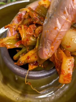 云南特产腊腌菜开胃勐嘎八宝酸菜德宏泡菜咸菜即食酸甜辣1斤凉拌