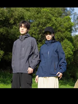 #冲锋衣男女春秋季新款情侣户外旅游防风防水休闲连帽夹克外套#今日热点 #好物推荐🔥 #中老年#抖音二创激励计划