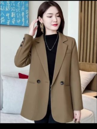 大码西装外套女2025新款春季韩版时尚休闲高级设计感小众西服上衣