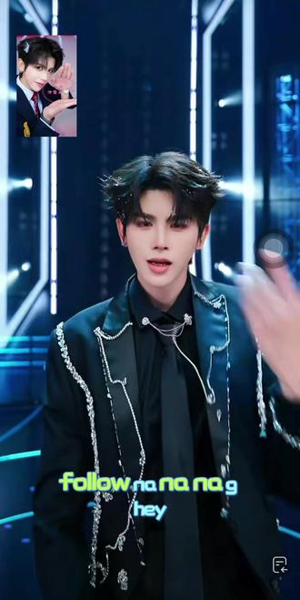 公会赛初舞台,少爷帅爆了#峻伊#舞台魅力 @鲸·峻伊🤍⁹²⁸ @嘉年华🤍⁹²⁸ (鲸·峻伊播报站)