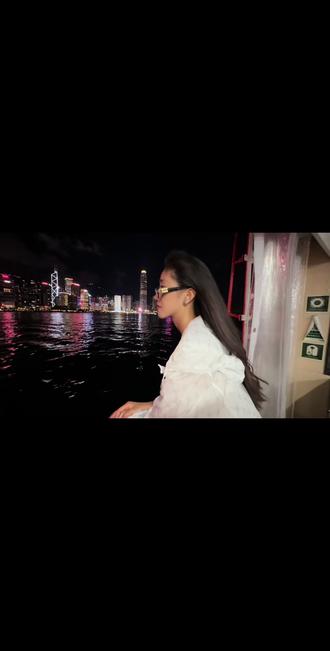 真正的自由是不会寄托在别人身上的
#Scarlet #上海女子图鉴