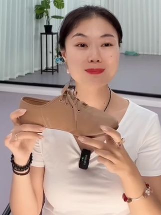 汝拉舞蹈鞋 女士软底真皮民族舞鞋古典舞鞋舞蹈鞋#谁穿谁好看