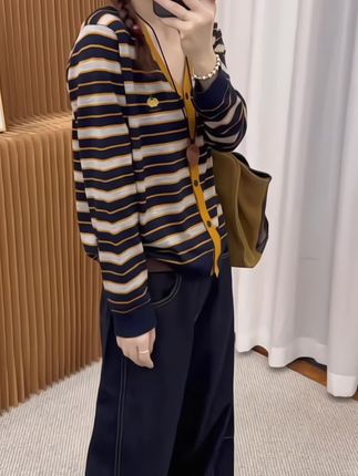 #针织衫 #简约穿搭 #百搭上衣 #高级感穿搭 #条纹控