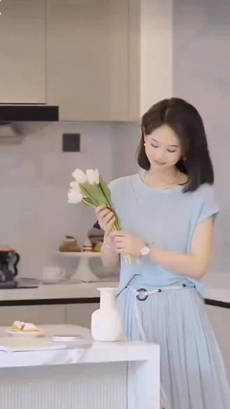 巨好看的夏季两件套裙盐系时尚绝美气质穿搭蓝色上衣半身裙套装女#好物推荐 #面料柔软舒适 #时尚穿搭 #气质穿搭 #爆款热卖中