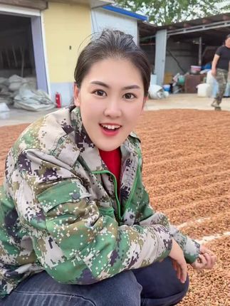 黑龙江2025年第一批松子上市了!🥳#野生松子