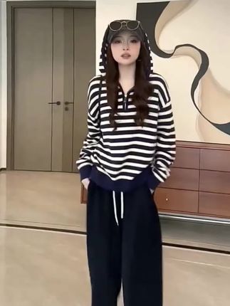 #这也太好看了#慵懒风穿搭#针织衫#连帽衫#针织衫毛衣
