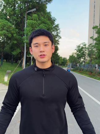 现在下单还能赶上最早一波降温,等到真正冷起来再买可就来不及了,聪明的兄弟都已经提前准备战袍了#运动 #男装搭配 #性价比 #早秋新款