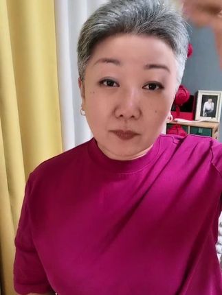 #梳头 #牛角梳 每天坚持梳头,好处非常多